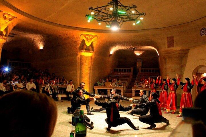 Soirée Turque En Cappadoce Avec Boissons Et Dîner À Volonté