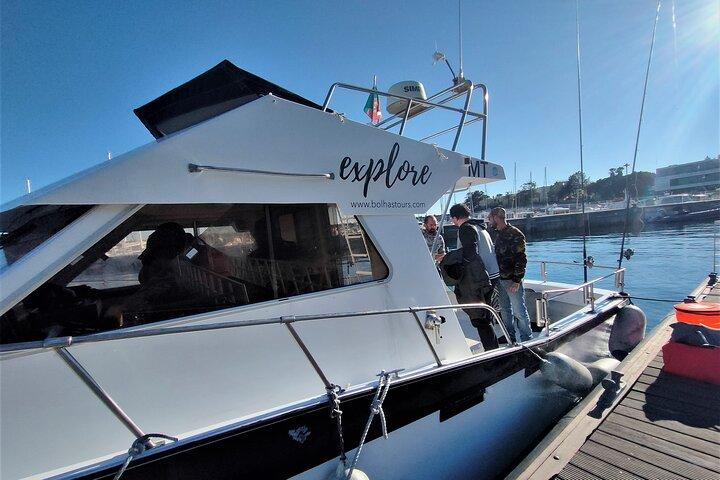 Sesimbra: All-inclusive Sport Fishing Tour