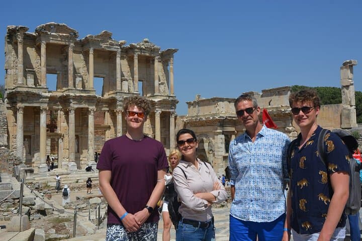 Ephesus & Virgin Mary's House Tour from Izmir