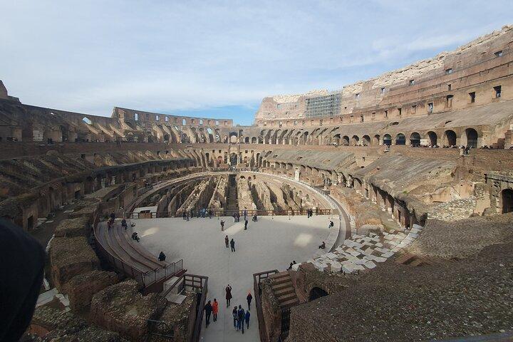 Rome : Visite de l'arène du Colisée et du Forum