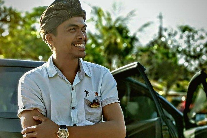Hire a Balinese Espiritual Coach & Life Advisor