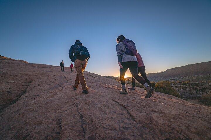 Arches Full Day Small Group Tour & Hike