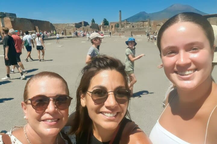 Pompeii 2 hours Private guided tour, A JOURNEY THROUGH THE TIME