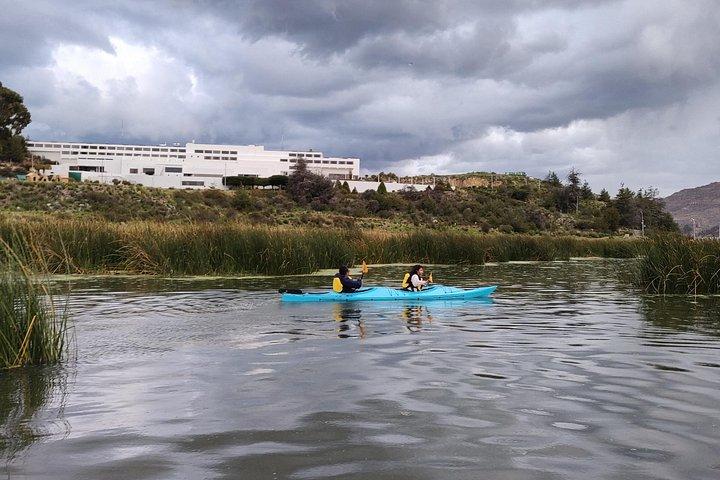 kayak uros mas conexión con isla Taquile