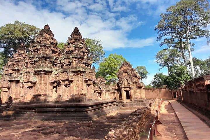 バンテアイ・スレイを発見：寺院、地雷、自然の驚異