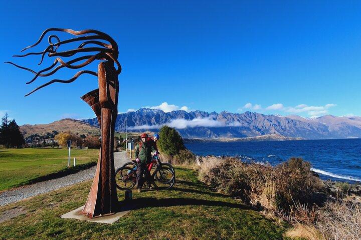 Passeio panorâmico guiado de eBike até o lago