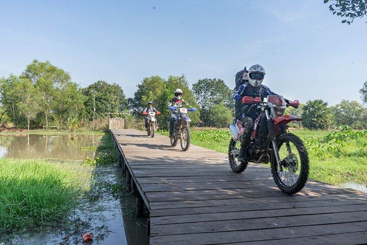 Kulen Mountain Trailsダートバイクツアー
