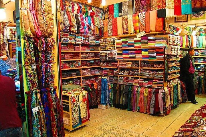 Full Day Private Tour in Old Bazaars and Handicrafts of Istanbul