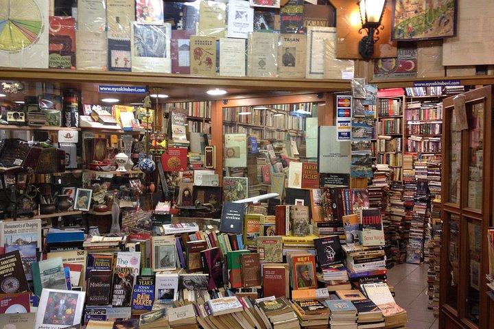 Full Day Private Tour in Old Bazaars and Handicrafts of Istanbul