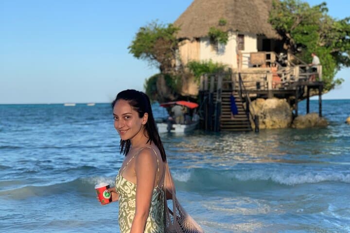 Luxury Tour to SALAAM CAVE and THE ROCK RESTAURANT