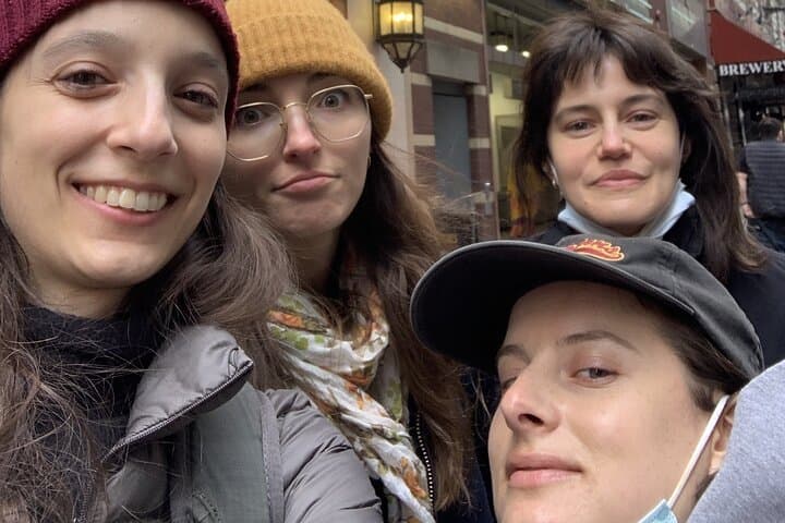 Mob Hits of Midtown: NYC Self-Guided Crime Mystery Walk