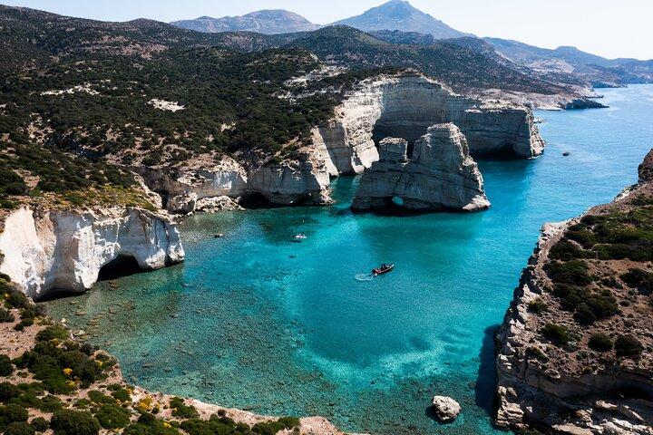 Excursão privada de barco de luxo para Kleftiko Milos