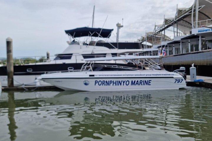 Phi Phi, Maya Bay, Bamboo en barco VIP privado