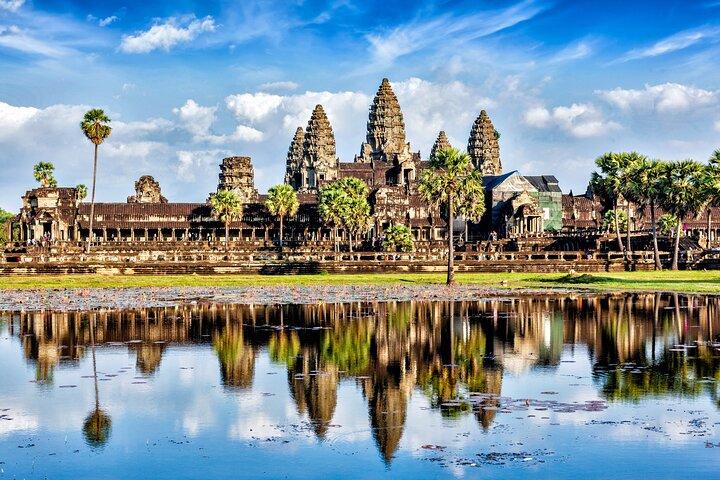 Angkor Wat Small Group Tour Inclusive lunch