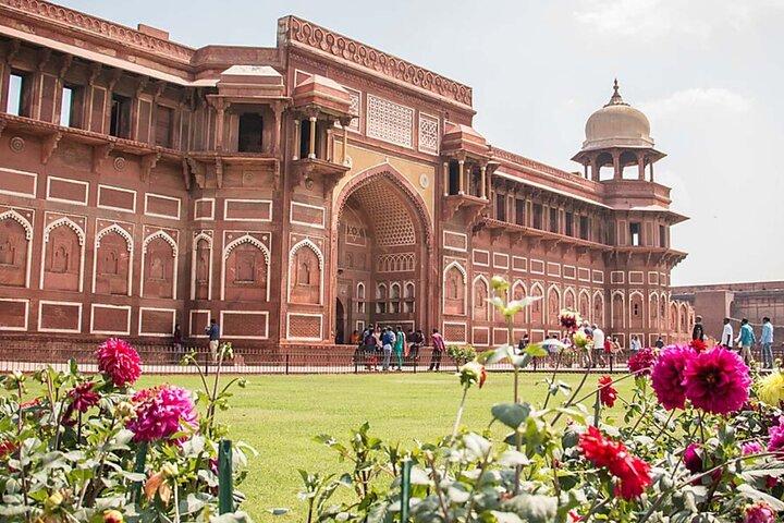 Desde Agra: tour por el Taj Mahal, el fuerte de Agra y el Baby Taj en AC Car