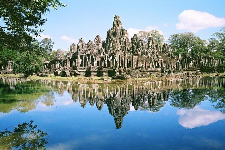 Full-Day Private Angkor Wat Tour Including Khmer Massage