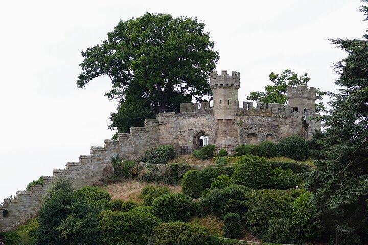 Oxford Cotswold e Warwick Castle Private Tour com Admissão