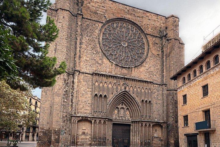 Private Audio Guided Walking Tour in Barcelona