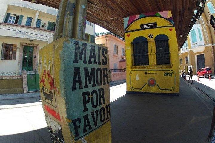 Walking in Santa Teresa