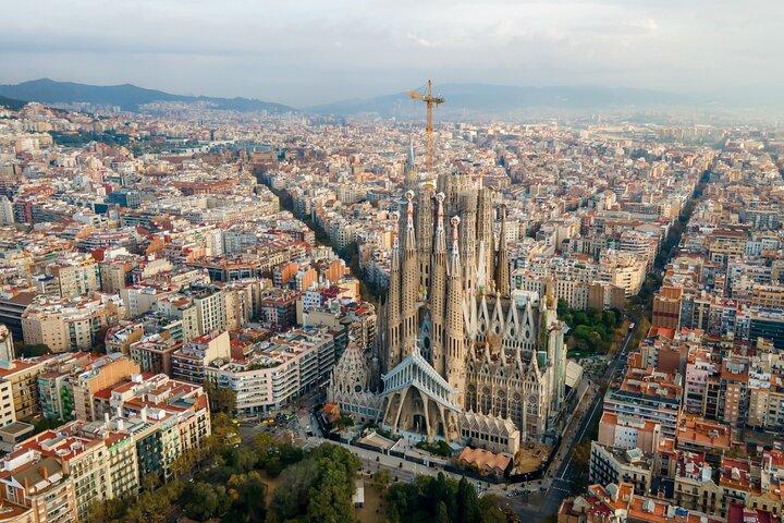 Visita guiada a la Sagrada Familia con acceso sin colas