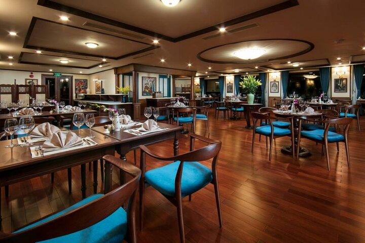 Heritage Cruises Mejor crucero de lujo a Halong y Lan Ha Bay 2D1N