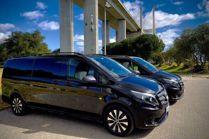 Transfert privé de l'aéroport de Lisbonne vers/depuis Lisbonne