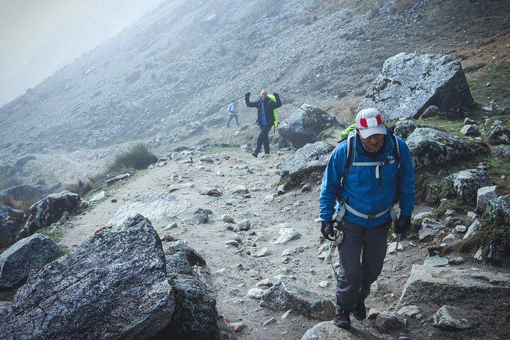 2-Day Hike: Rainbow Mountain from Cusco with Exclusive Camp