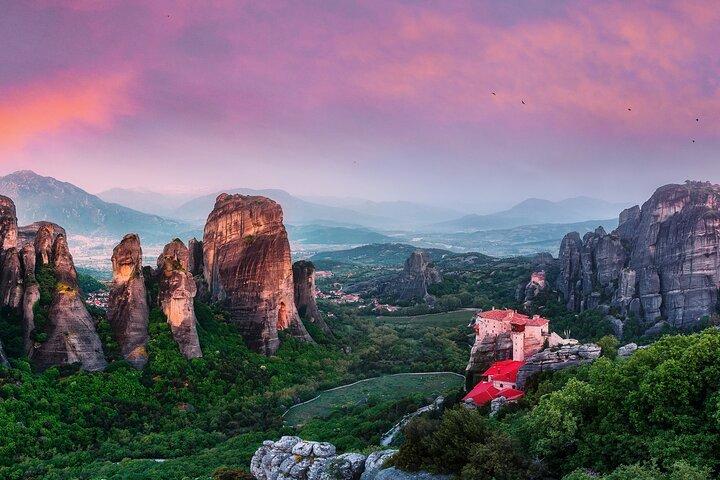 Viaggio privato a Delfi e Meteora da Atene 2 giorni!