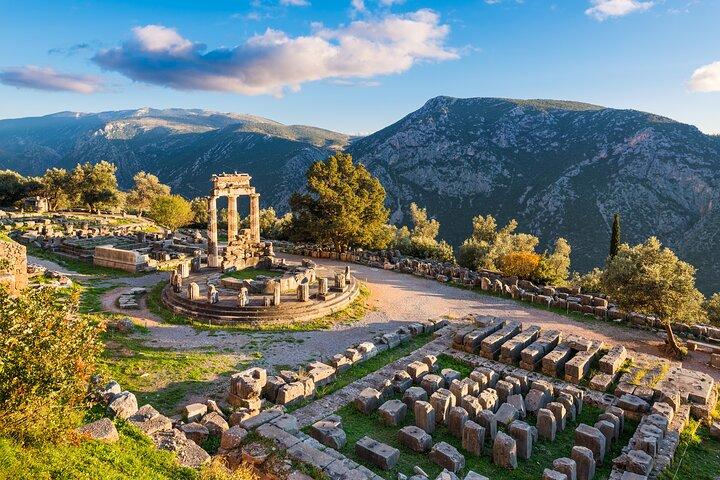 Viaggio privato a Delfi e Meteora da Atene 2 giorni!