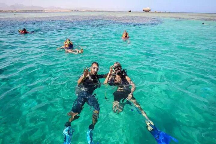 White Island & Ras Mohamed: Journée complète de plongée en apnée