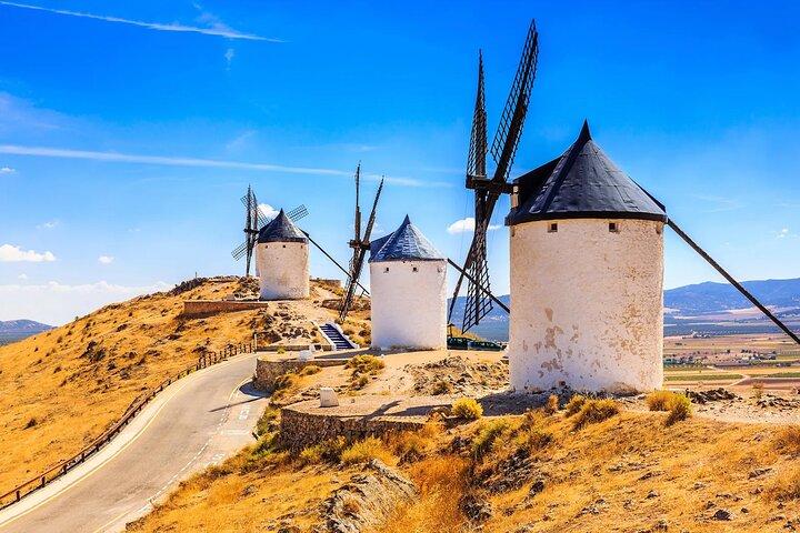 Tour de día completo de Toledo y Consuegra