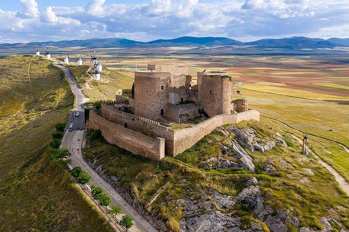 Tour de día completo de Toledo y Consuegra