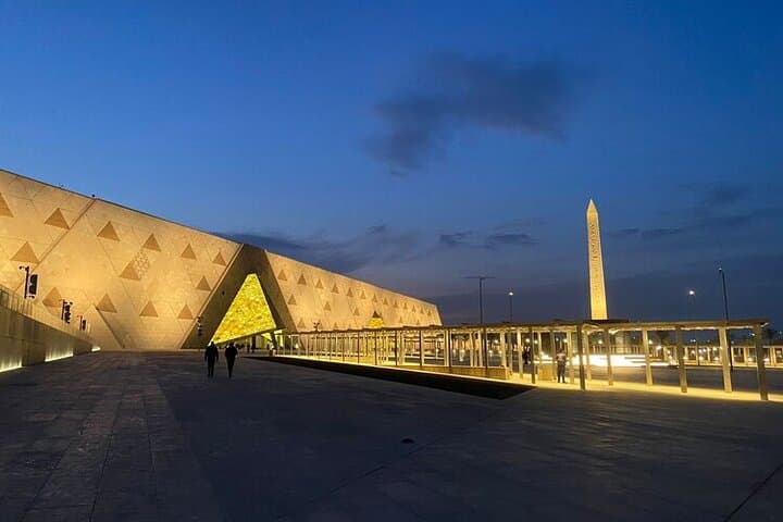 Full-Day Tour to the New Grand Egyptian Museum and Giza Pyramids