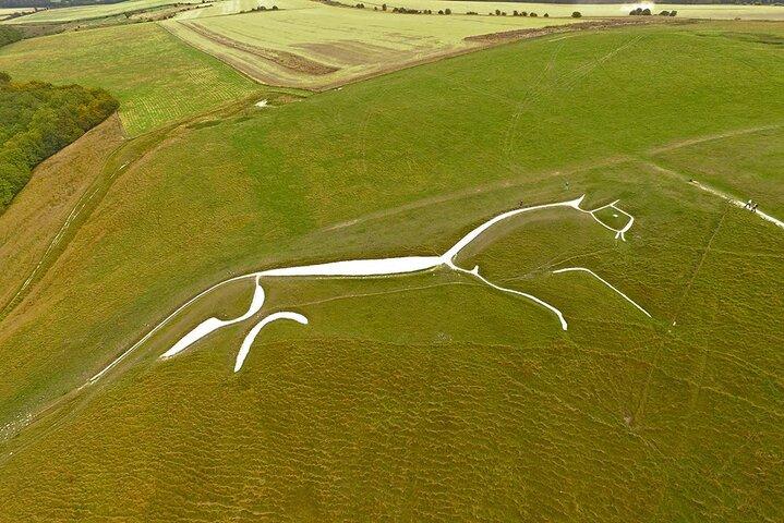 Day trip by coach - Stonehenge, Avebury & Uffington White Horse