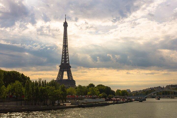 Private Ganztagestour durch Paris mit Louvre-Museum