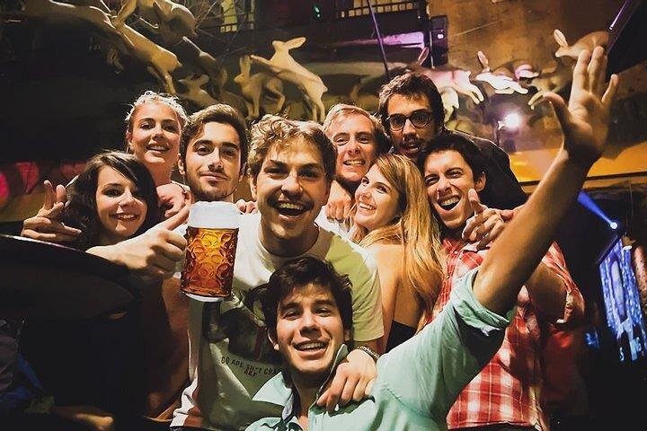Budapest By Night - Pub Crawl to Ruin Bars avec guide privé