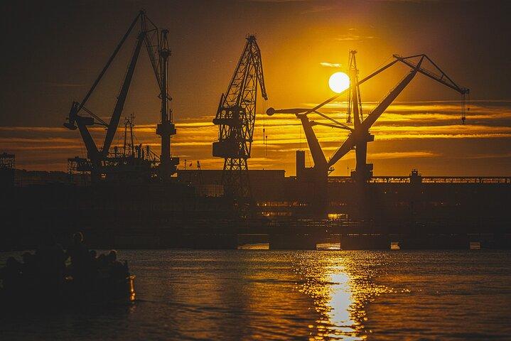 Sunset on the Shipyard and Old Town Evening Cruise