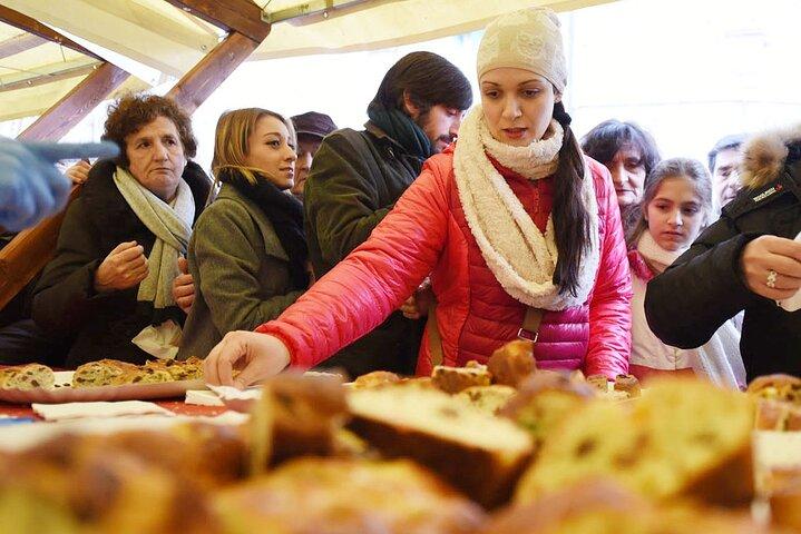 Taste Umbria: Full Meal Walking Tour i Perugia af Do Eat Better