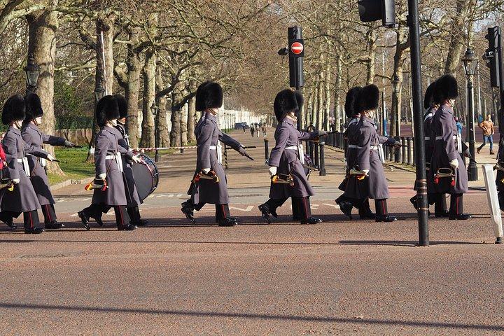 LONDON Westminster Private Walking Tour fully flexible