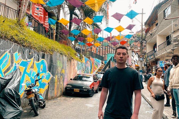 Downtown Medellin, Pueblito Paisa og Comuna 13 privat tur