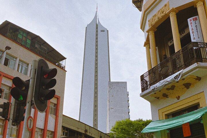 Downtown Medellin, Pueblito Paisa og Comuna 13 privat tur