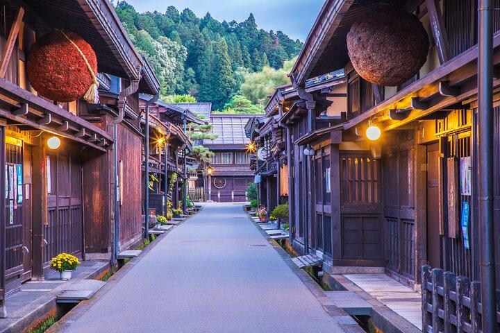1 dag privé Shirakawago en Takayama met openbare bus vanuit Nagoya