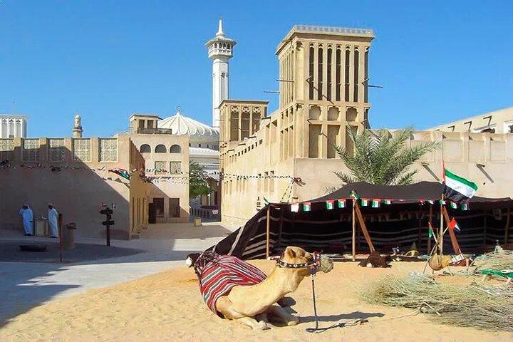 Private Stadtrundfahrt durch Dubai mit Burj Khalifa-Eintrittskarte