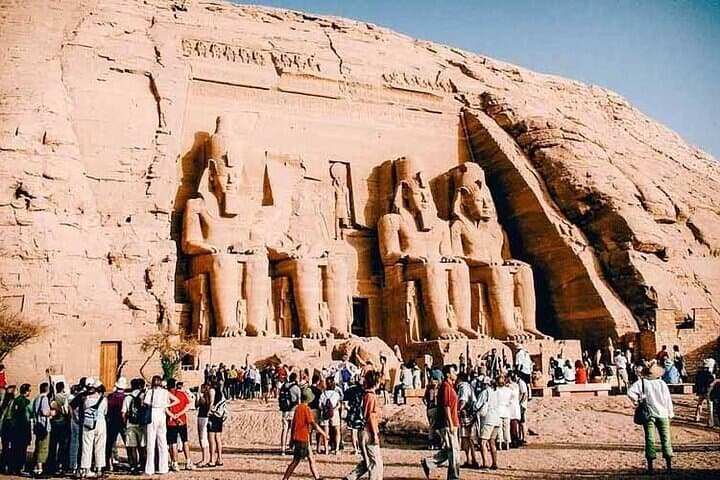 Private Day Tour to Abu Simbel Temples from Luxor