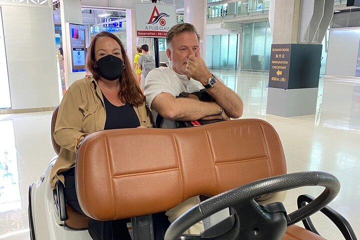 バンコク スワンナプーム空港 VIP ファストトラック レーン サービス