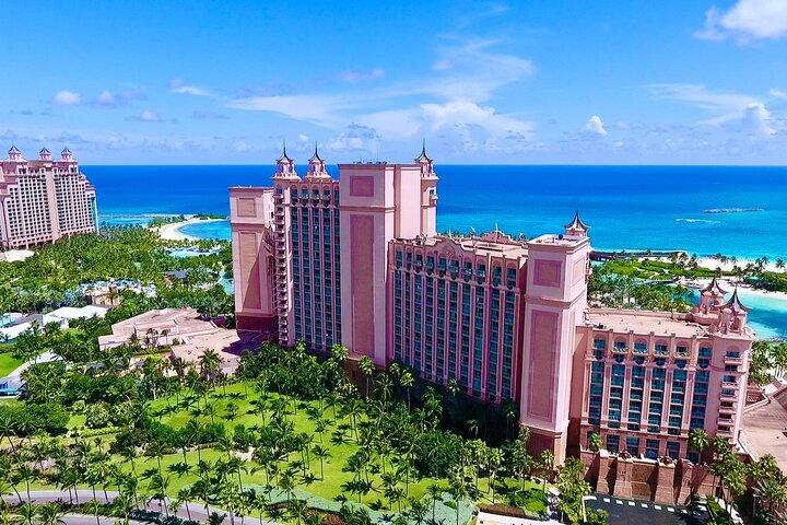 Transfert aller-retour privé de l'aéroport à l'hôtel à Nassau