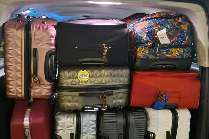 Private Minivan transfer to Rotterdam