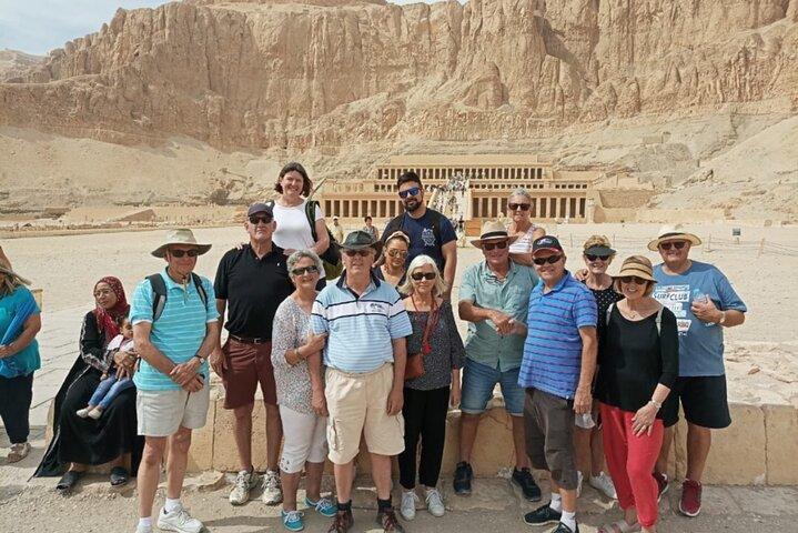 Full-Day Trip naar Luxor per vliegtuig vanuit Cairo