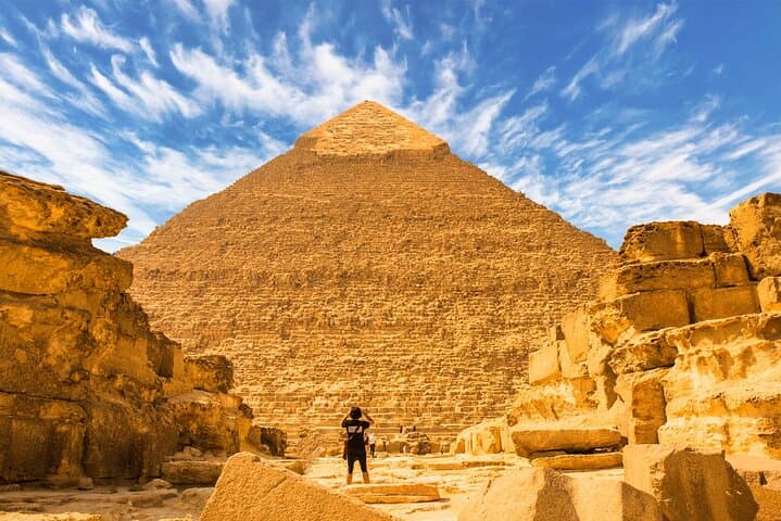 Day Tour of Giza Pyramids, Grand Egyptian Museum, and Bazaar