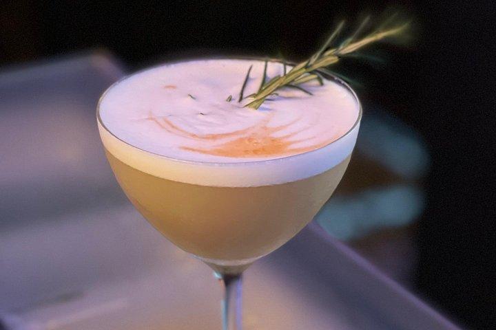オアフ島のノースショアで楽しくさわやかなカクテルを作って飲む